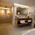 Tannenhof*****superior Hotel Sankt Anton am Arlberg