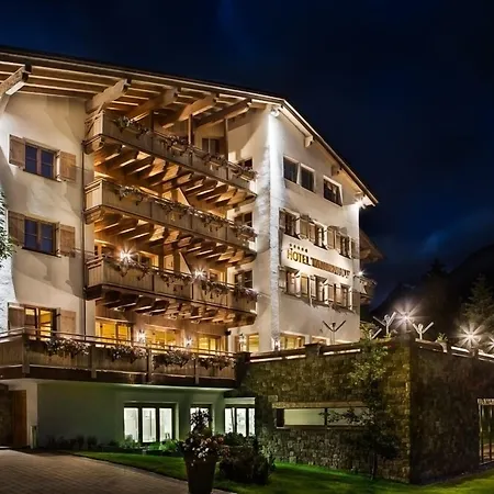 Tannenhof*****superior Otel Sankt Anton am Arlberg