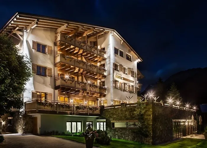 Tannenhof*****superior Hotel Sankt Anton am Arlberg