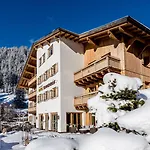 Tannenhof*****superior سانكت أنتون ام ارلبرغ