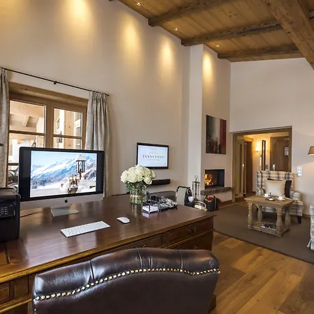 Hotell Tannenhof*****superior Sankt Anton am Arlberg